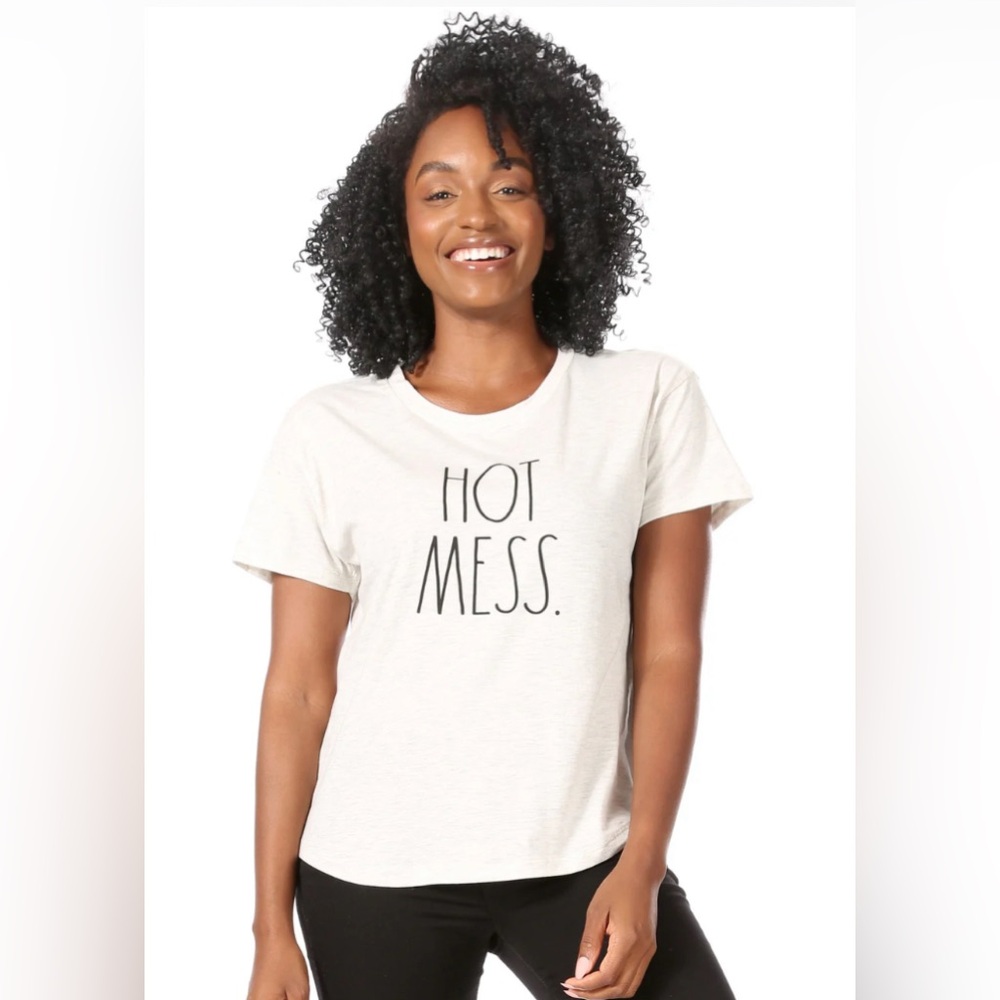 Rae Dunn | ‘Hot Mess’ Short Sleeve Shirttail Hem T-Shirt | White | XL